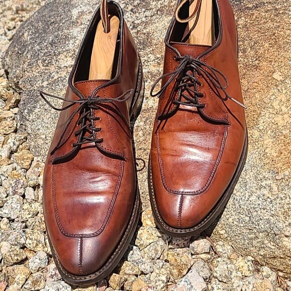 Allen Edmonds Delray Split-Toe Lace-Up D